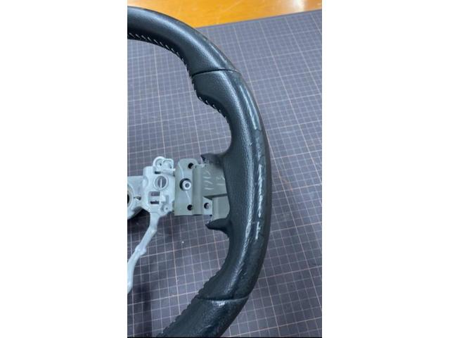 スバル　レヴォーグ　1.6GT Eyasight　名古屋市緑区ハンドル張替え　大府市レヴォーグ車検　大府市輸入車ハンドル張替え　名古屋市土日ハンドル修理　刈谷市土日レヴォーグ修理　豊明市レヴォーグ凹み修理　整備鈑金作業実績年間5800台超