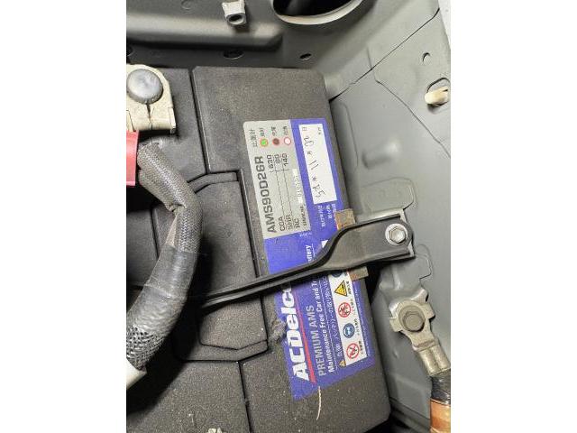 トヨタ　ハイエースバン　車検
名古屋市緑区土日車検