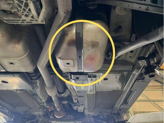 ランドローバー　レンジローバーイヴォーク　名古屋市緑区イヴォーク修理　大府市土日ランドローバー車検　名古屋市南区レンジローバー修理　名古屋市土日輸入車修理　刈谷市イヴォーク修理　整備鈑金作業実績年間5800台超