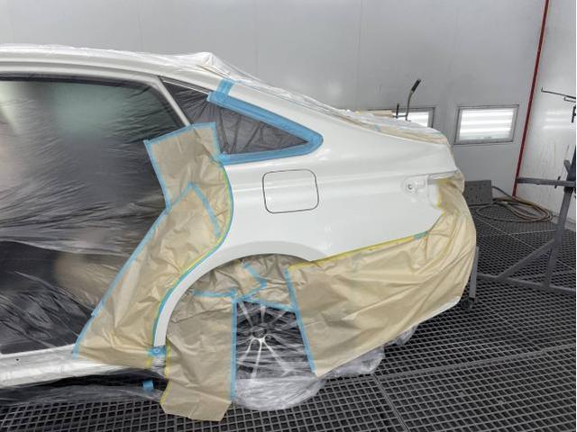 トヨタ　クラウンハイブリッド　S　名古屋市緑区土日キズ・凹み修理　大府市クラウン車検見積もり　名古屋市土日鈑金塗装　豊明市クラウンハイブリッド修理　名古屋市緑区クラウン車検　名古屋市緑区買い取り査定　整備鈑金作業実績年間5800台超