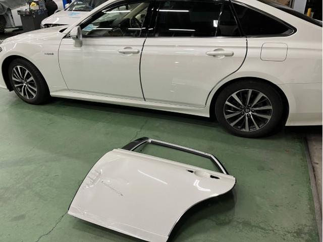 トヨタ　クラウンハイブリッド　S　名古屋市緑区土日キズ・凹み修理　大府市クラウン車検見積もり　名古屋市土日鈑金塗装　豊明市クラウンハイブリッド修理　名古屋市緑区クラウン車検　名古屋市緑区買い取り査定　整備鈑金作業実績年間5800台超