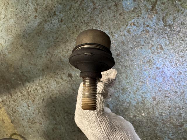 トヨタ　ルーミー　名古屋緑区ルーミー土日車検　大府市土日ルーミー修理　名古屋市緑区土日中古車販売　豊明市車検　刈谷市土日トヨタ点検　整備鈑金作業実績年間5800台超