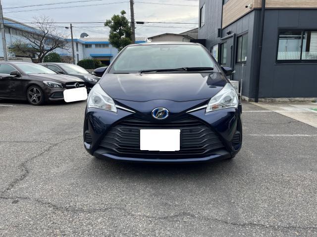 トヨタ　ヴィッツハイブリッドFセーフティーエディション　キズ・凹み直し　名古屋市緑区鈑金塗装　大府市土日ヴィッツ車検　東海市土日ヴィッツ凹み修理　名古屋市南区鈑金塗装見積もり　整備鈑金作業実績年間5800台超