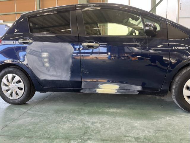 トヨタ　ヴィッツハイブリッドFセーフティーエディション　キズ・凹み直し　名古屋市緑区鈑金塗装　大府市土日ヴィッツ車検　東海市土日ヴィッツ凹み修理　名古屋市南区鈑金塗装見積もり　整備鈑金作業実績年間5800台超