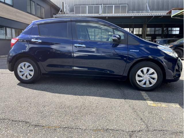 トヨタ　ヴィッツハイブリッドFセーフティーエディション　キズ・凹み直し　名古屋市緑区鈑金塗装　大府市土日ヴィッツ車検　東海市土日ヴィッツ凹み修理　名古屋市南区鈑金塗装見積もり　整備鈑金作業実績年間5800台超