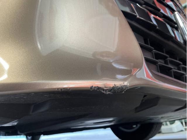 トヨタ　アルファード　Z　名古屋市緑区バンパーすり傷修理　刈谷市土日アルファード鈑金塗装　大府市土日バンパー修理　東海市土日アルファード車検　名古屋市南区アルファード凹み修理　整備鈑金作業実績年間5800台超