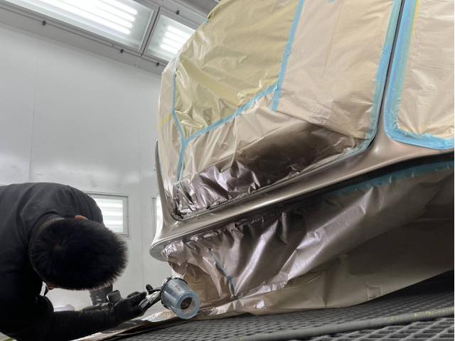 トヨタ　アルファード　Z　名古屋市緑区バンパーすり傷修理　刈谷市土日アルファード鈑金塗装　大府市土日バンパー修理　東海市土日アルファード車検　名古屋市南区アルファード凹み修理　整備鈑金作業実績年間5800台超