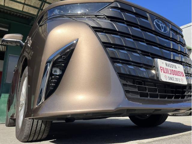 トヨタ　アルファード　Z　名古屋市緑区バンパーすり傷修理　刈谷市土日アルファード鈑金塗装　大府市土日バンパー修理　東海市土日アルファード車検　名古屋市南区アルファード凹み修理　整備鈑金作業実績年間5800台超