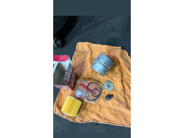 トヨタ　シエンタ　車検
名古屋市緑区土日車検整備鈑金修理