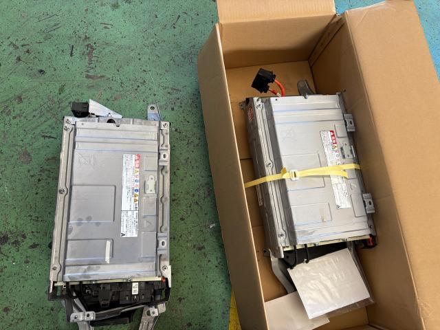 トヨタ　アクア　HVバッテリー交換　名古屋市緑区土日祝車検　名古屋市南区アクア修理　大府市アクア車検　名古屋市天白区アクア車検　豊明市アクア修理　東海市アクア修理　整備鈑金実績年間5800台超
