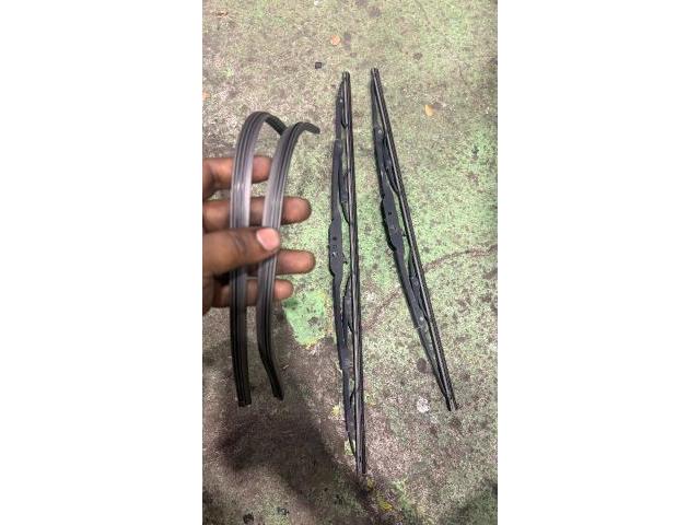 トヨタ　プロボックス　車検
名古屋市緑区土日車検整備鈑金