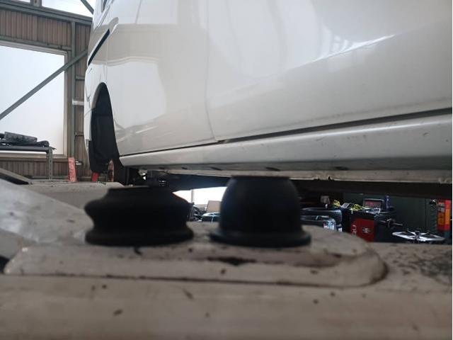 日産　セレナ　車検　整備　土日祝車検　セレナ車検　名古屋市緑区土日祝車検　名古屋市南区車検　名古屋市天白区　整備鈑金実績年間5800台超