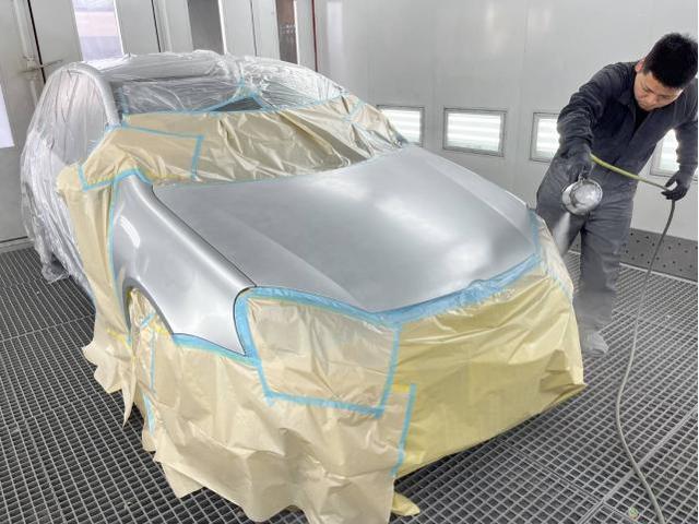 フォルクスワーゲン　ゴルフＧＴＩ　名古屋市緑区塗装剥げ修理　大府市輸入車塗装剥げ　東海市土日ゴルフ車検　名古屋市南区土日鈑金塗装修理　刈谷市土日輸入車修理見積もり　整備鈑金作業実績年間5800台超　