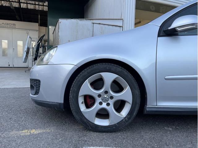 フォルクスワーゲン　ゴルフＧＴＩ　名古屋市緑区塗装剥げ修理　大府市輸入車塗装剥げ　東海市土日ゴルフ車検　名古屋市南区土日鈑金塗装修理　刈谷市土日輸入車修理見積もり　整備鈑金作業実績年間5800台超　
