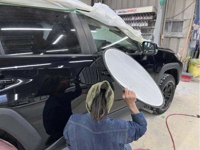 トヨタ　ＲＡＶ４　アドベンチャー4WD　名古屋市緑区キズ・へこみ修理　樹脂溶接修理　大府市土日RAV4修理見積もり　名古屋市土日鈑金塗装修理　刈谷市RAV４買い取り査定　豊明市土日RAV4車検　整備鈑金作業実績年間5800台超　