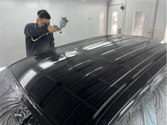 トヨタ　ＲＡＶ４　アドベンチャー4WD　名古屋市緑区キズ・へこみ修理　樹脂溶接修理　大府市土日RAV4修理見積もり　名古屋市土日鈑金塗装修理　刈谷市RAV４買い取り査定　豊明市土日RAV4車検　整備鈑金作業実績年間5800台超　