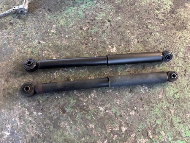 ダイハツ　ミラジーノ車検　L700S 名古屋市緑区土日祝車検　名古屋市南区ミラジーノ修理　大府市ミラジーノ車検　名古屋市天白区ミラジーノ車検　豊明市ミラジーノ修理　東海市ミラジーノ修理　整備鈑金実績年間5800台超
