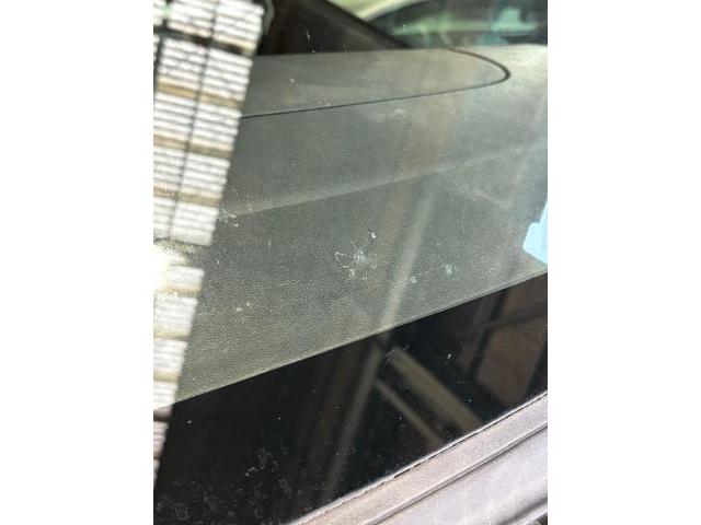 トヨタ　ハイエースバン　ガラスリペア　飛び石修理　名古屋市緑区土日祝車検　名古屋市南区飛び石修理　大府市1日車検　名古屋市天白区車検　豊明市飛び石修理　東海市飛び石修理　整備鈑金実績年間5800台超
