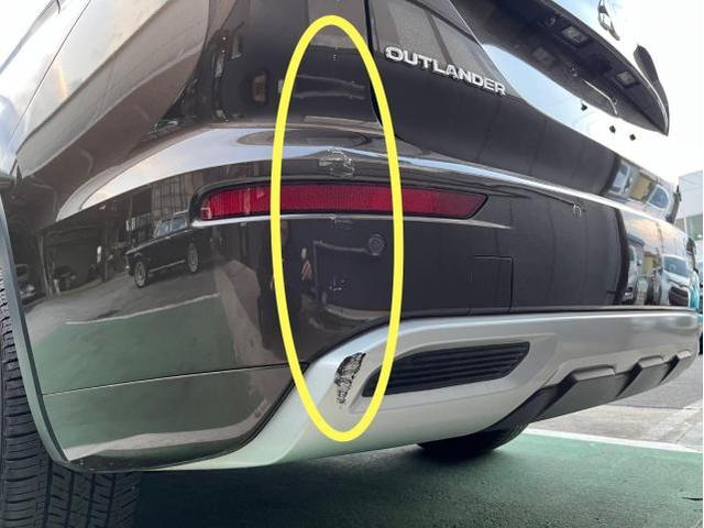三菱　アウトランダーＰＨＥＶ　左後ろキズシートベルト挟みのへこみ修理　名古屋市凹み修理　大府市部分修理　　東海市土日左後ろ傷修理　刈谷市鈑金塗装　名古屋市アウトランダー修理　整備鈑金作業実績年間5800台超