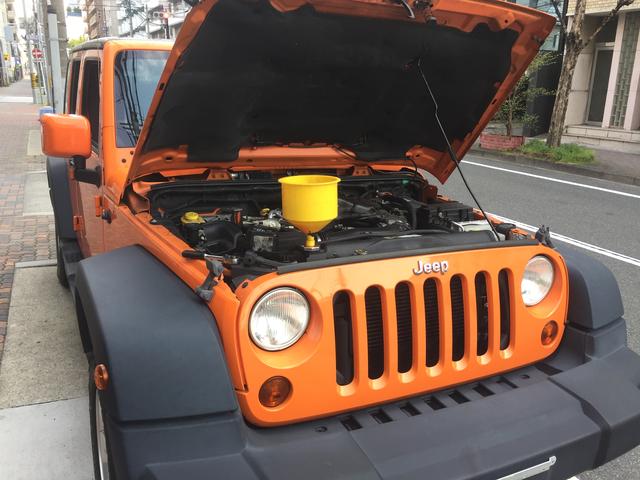 JEEP ラングラー JK スパークプラグ交換 冷却水交換 メンテナンス オイル交換 名古屋市中区よりご来店