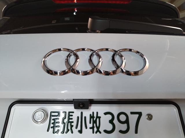 Audi A1 純正風バックカメラ取り付け　純正モニターに表示　愛知県