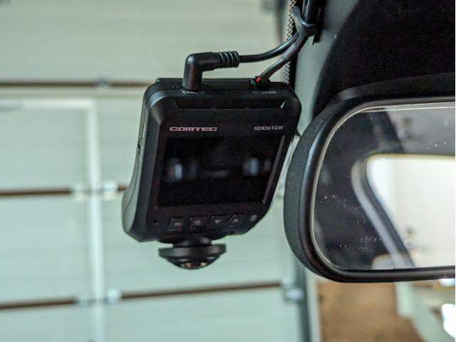 FLシビックに前後ドラレコ、フロントカメラ取り付け　愛知県