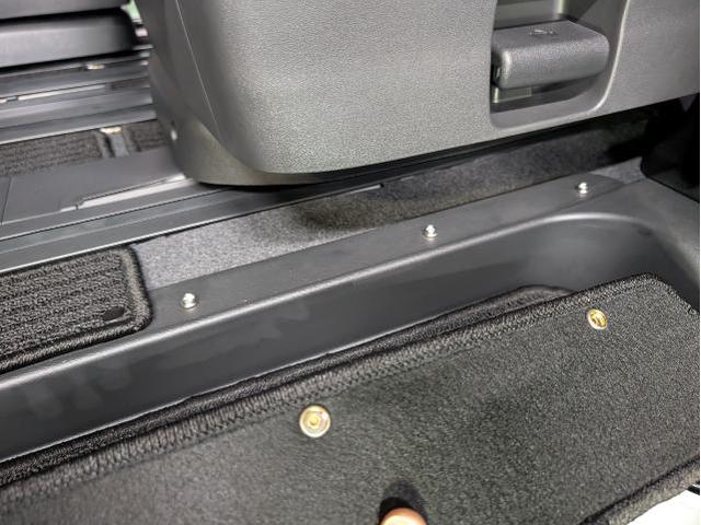 日産　新車セレナ　用品取り付け　愛知県