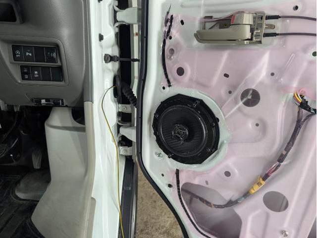 スズキ　DA17エブリィ　ナビとスピーカー取り付け　愛知県　