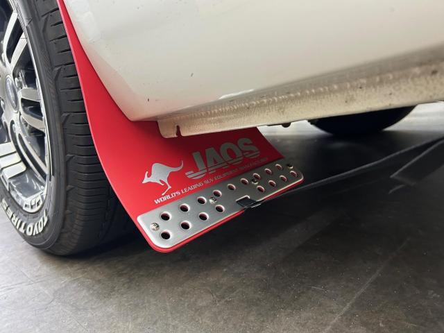 トヨタ　ハイエース　HIACE　取付　マッドフラップ　泥除け　愛知　静岡　豊橋　豊川　蒲郡　田原　湖西　浜松