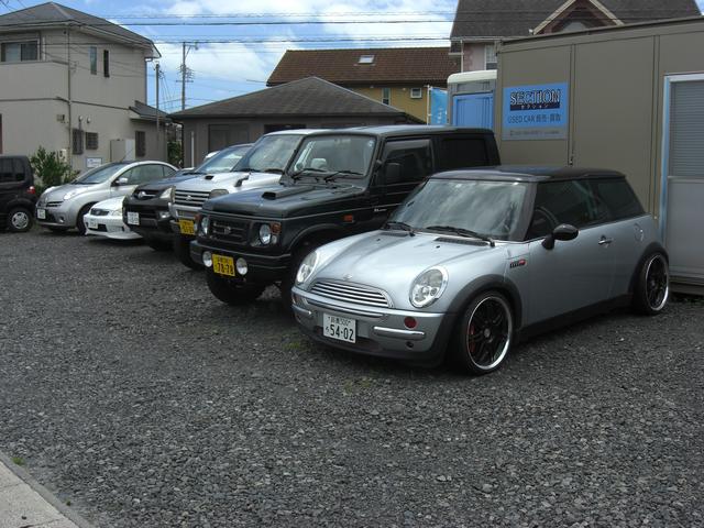 SECTION 小山自動車