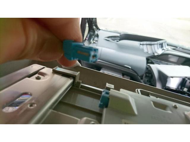 トヨタ・エスクァイアの純正ナビにHDMIでミラーリングしたスマホ トヨタ・エスクァイアの純正ナビにHDMIでミラーリングしたスマホ