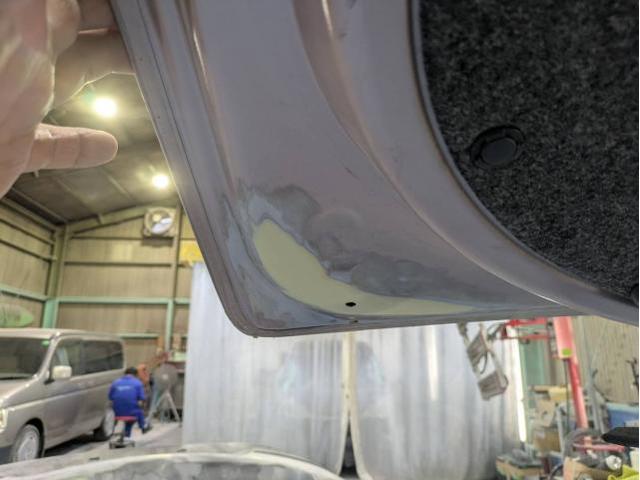 スズキ スペーシア リアゲート修理・塗装