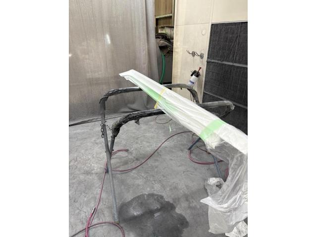 トヨタ ヤリス 塗装