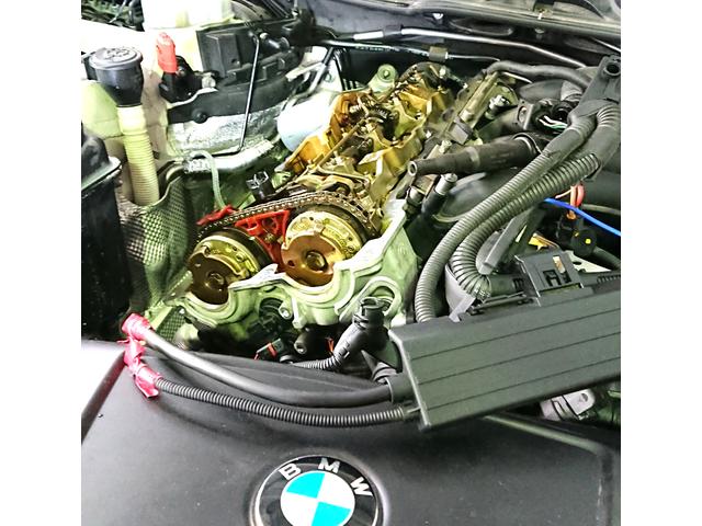 平成25年式　BMW　X1　オイル漏れ修理