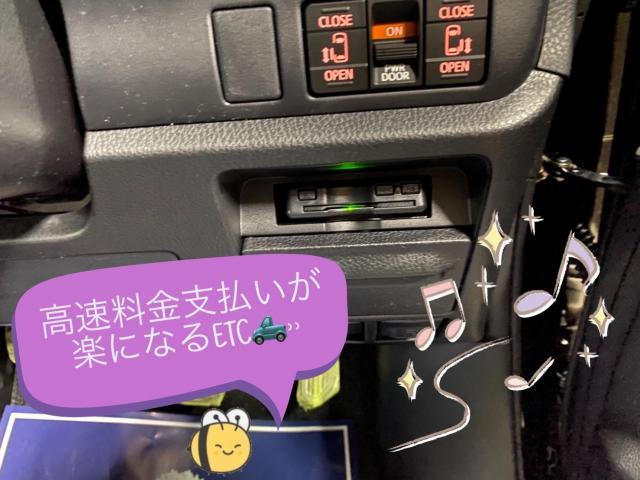 ヴォクシー ナビ フリップダウンモニター バックカメラ ETC 前後ドラレコ 取付け