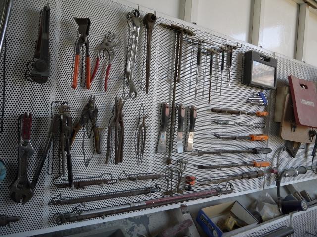 整備・修理に必要な設備はすべて揃っております