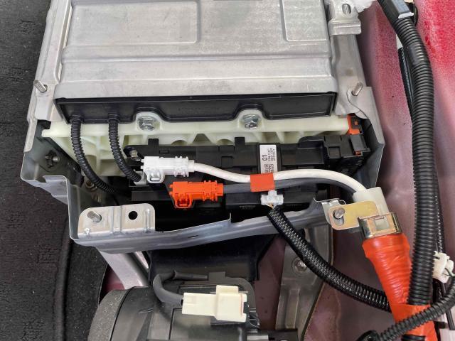 TOYOTA アクア ハイブリッドバッテリー交換 P0A80 電池内部異常 TOYOTA アクア ハイブリッドバッテリー交換 P0A80 電池内部異常
