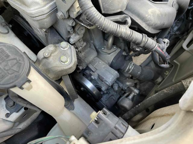 トヨタ　プロボックス　NCP51V　チャージランプ点灯　オルタネーター交換　ダイナモ交換　バッテリーランプ点灯