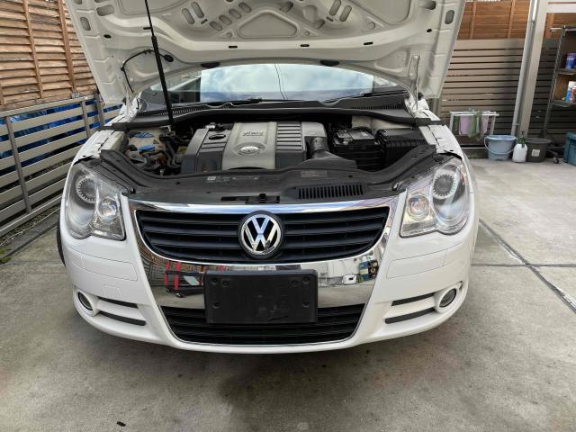 フォルクスワーゲン　イオス　VW　EOS　GH－1FBWA　ヘッドライト交換　Frバンパー外し