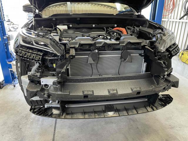 トヨタ 80ハリアー AXUH80 PHEVグリル交換 モデリスタ脱着 グランブレイズ グランブレイズPHEV