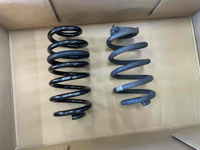 BMW　ＭＩＮＩクーパー　YS20　サスペンション交換　アイバッハ