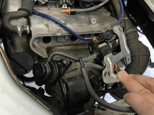 スズキ　エブリイ　DA64V　スパークプラグ交換　ターボ車