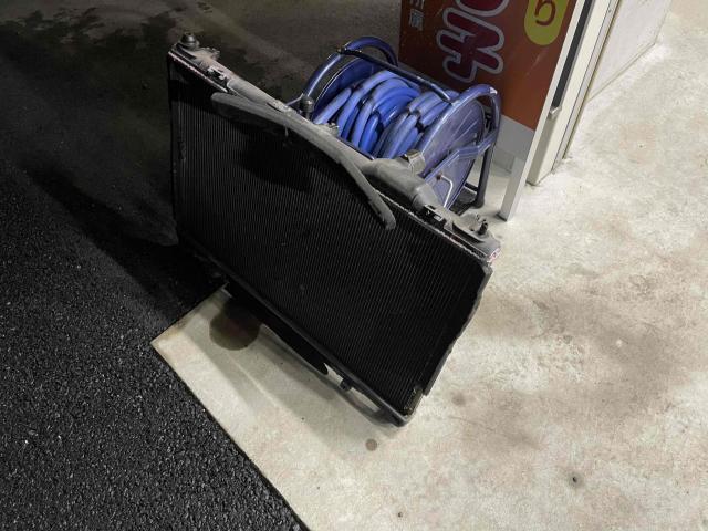 トヨタ　クラウン　GRS200　ラジエーター交換　サーモスタット交換