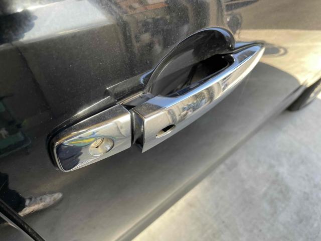 日産　ムラーノ　TNZ51　運転席ドアハンドル交換