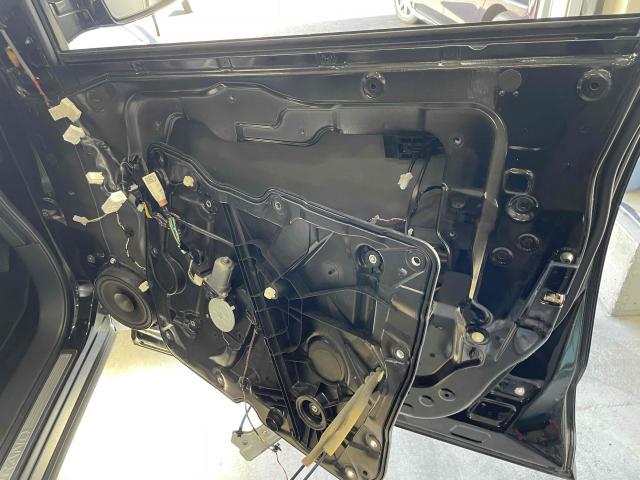 日産　ムラーノ　TNZ51　運転席ドアハンドル交換