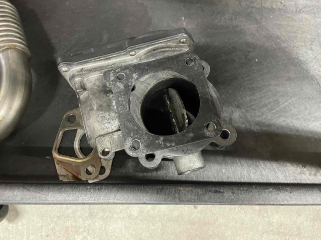 三菱　デリカD:5　CV1W　吸排気系清掃