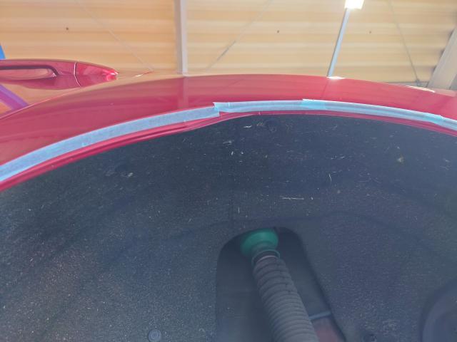 マツダ　アテンザワゴン　リア爪カット