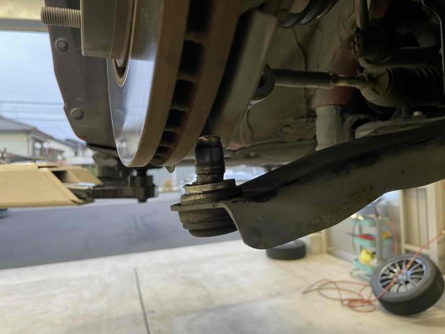 マツダ　アテンザワゴン　GJ5FW　継続車検　ブレーキパット交換　ロワボールジョイントブーツ交換　ファンベルト交換