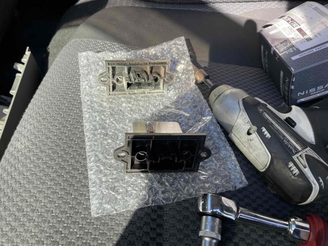 日産　ＮＶ３５０キャラバンバン　VW2E26　エアコン風でない　ブロワーレジスター交換　エアコンスイッチ交換