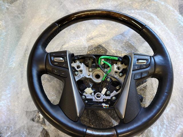 トヨタ　30アルファード　純正ステアリングハンドル交換　内装品取付